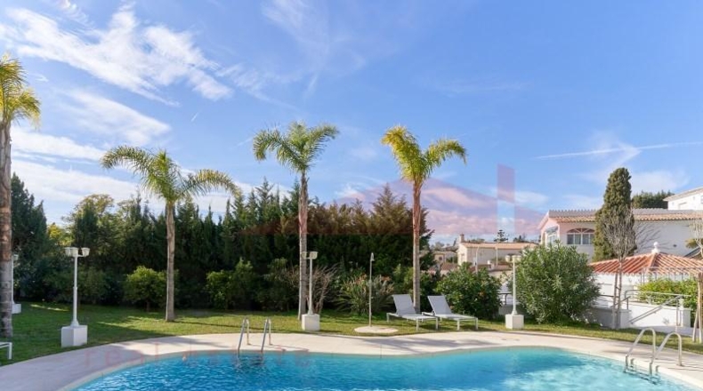 Málaga - Caleta de Vélez - 1167m2