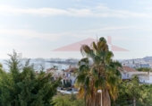 Chalet independiente con terreno en venta en la España, Vélez-Málaga, ref: TR154584 foto