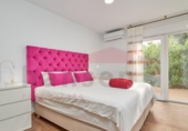 Chalet independiente con terreno en venta en la España, Vélez-Málaga, ref: TR154584 foto