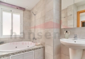 Chalet independiente con terreno en venta en la España, Vélez-Málaga, ref: TR154584 foto
