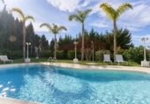 Chalet independiente con terreno en venta en la España, Vélez-Málaga, ref: TR154584 foto