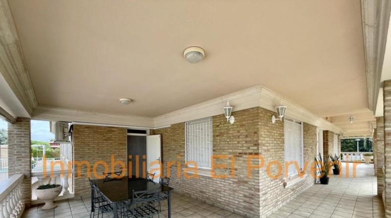 València - Torrente - 571m2
