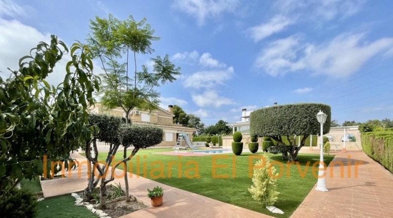 València - Torrente - 571m2
