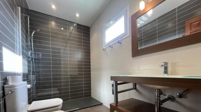 Gerona - Empuriabrava - 561m2