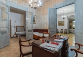 Отдельно стоящий дом с участком на продажу в городе Манакор Фото