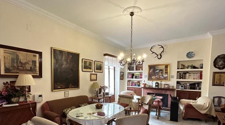 Malaga - Antequera - 1321m2