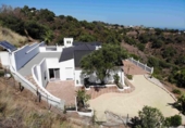 Xalet independent amb terreny en venda a la España, Estepona, ref.: TR229365 foto
