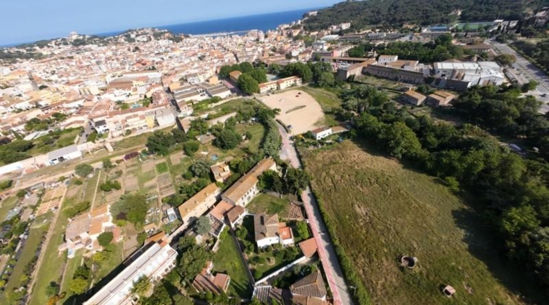 Gerona - Sant Feliu de Guíxols - 1044m2