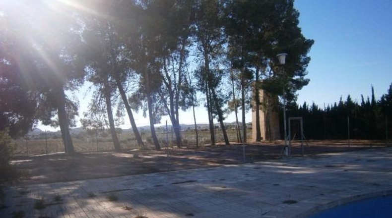 Alicante - Asp - 1100000m2