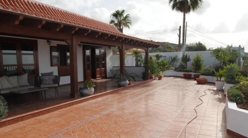 Santa Cruz de Tenerife - Santiago del Teide - 1000m2