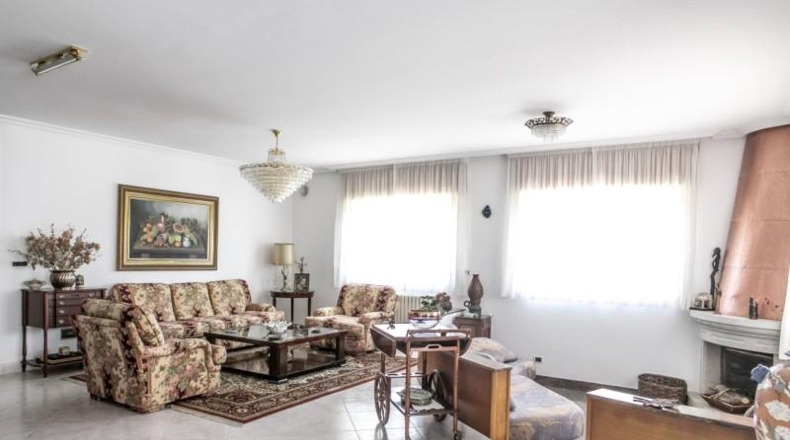 La Coruña - Santiago de Compostela - 13391m2