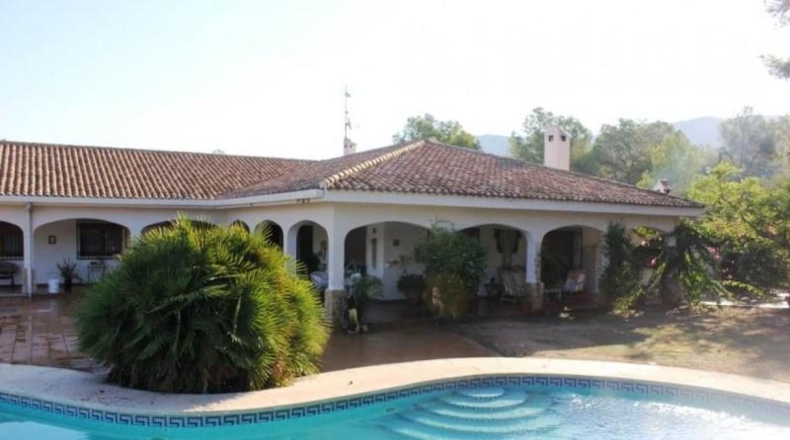 Alicante - Benidorm - 9000m2