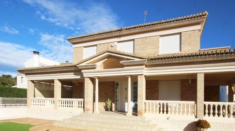 Valencia - Торренте - 1770m2