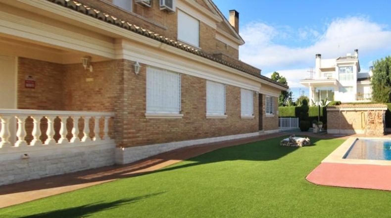 Valencia - Торренте - 1770m2
