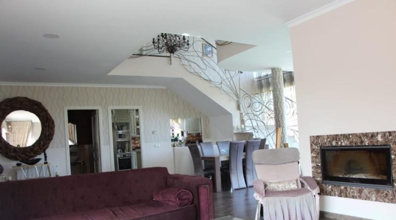 Gerona - Lloret de Mar - 2000m2