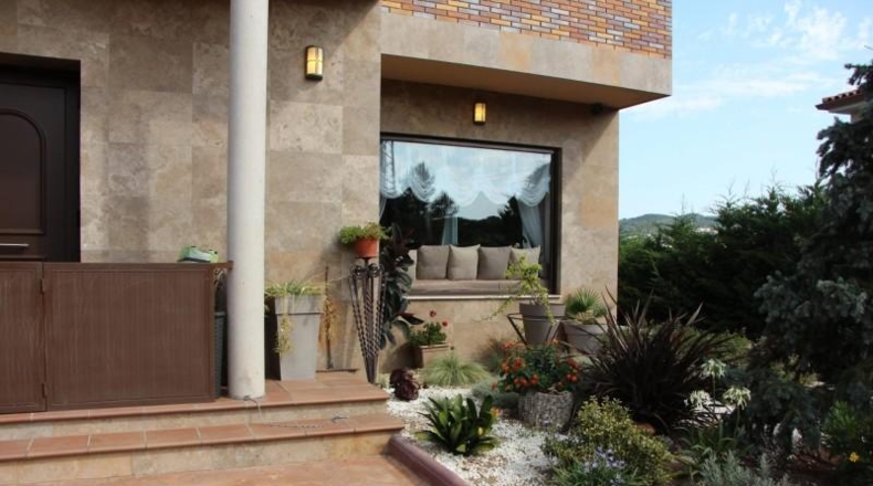 Gerona - Lloret de Mar - 2000m2