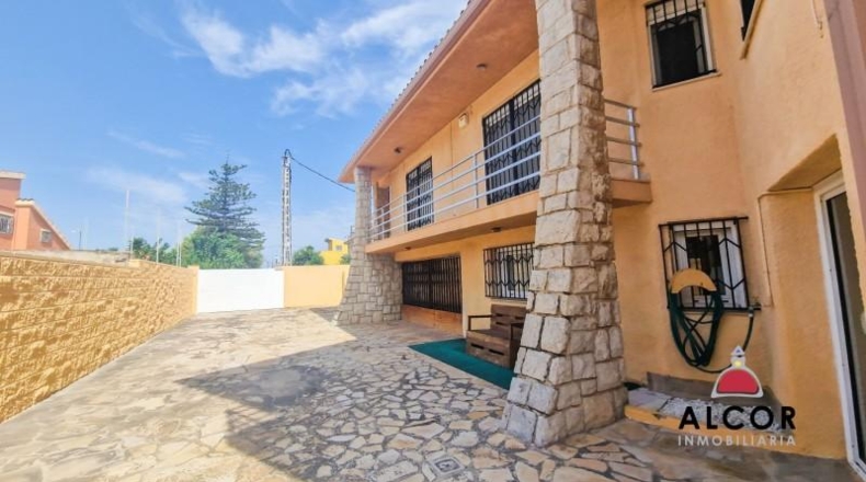 Castellon - Беникарло - 788m2