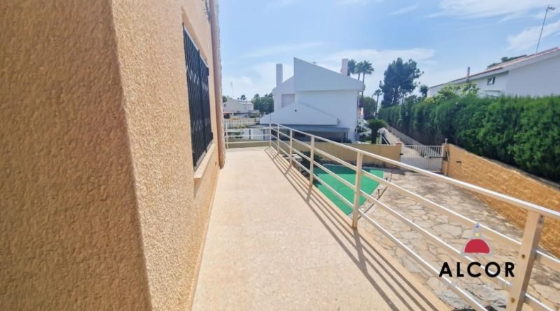 Castellon - Беникарло - 788m2