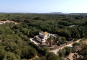 Casa de campo con terreno en venta en la España, Es Castell, ref: TR328592 foto
