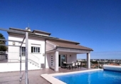 Detached villa with land for sale on España, Oliva, ref: TR340058 photo