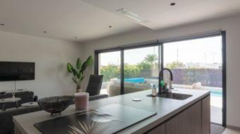 Alicante - Los Montesinos - 645m2