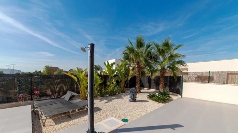 Alicante - Los Montesinos - 645m2