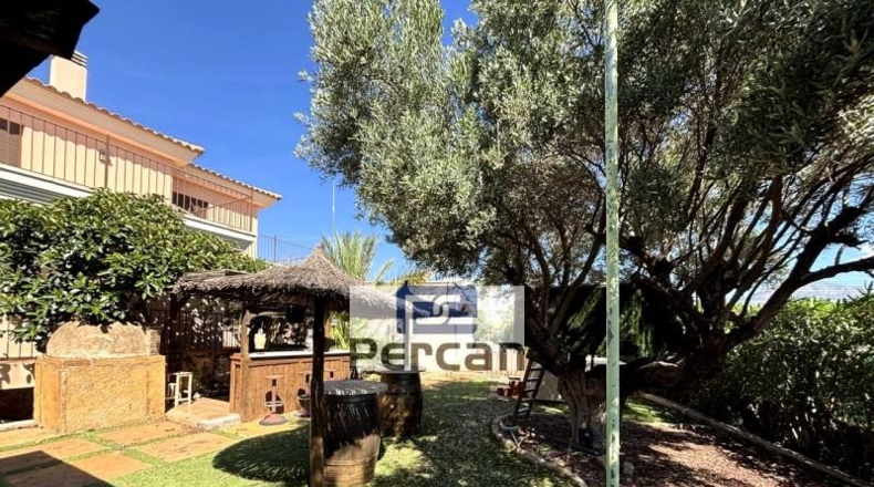 Alicante - Campello - 1081m2