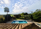 Chalet independiente con terreno en venta en la España, Inca, ref: TR365907 foto