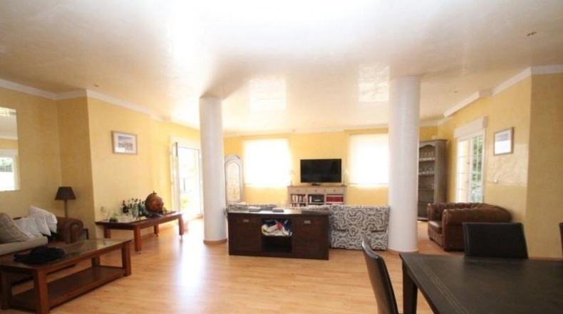 Alicante - Cabo Roig - 1400m2