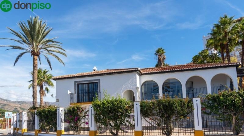 Granada - Almuñécar - 1048m2