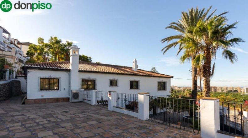 Granada - Almuñécar - 1048m2