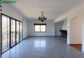 Xalet independent amb terreny en venda a la España, Almuñécar, ref.: TR247637 foto