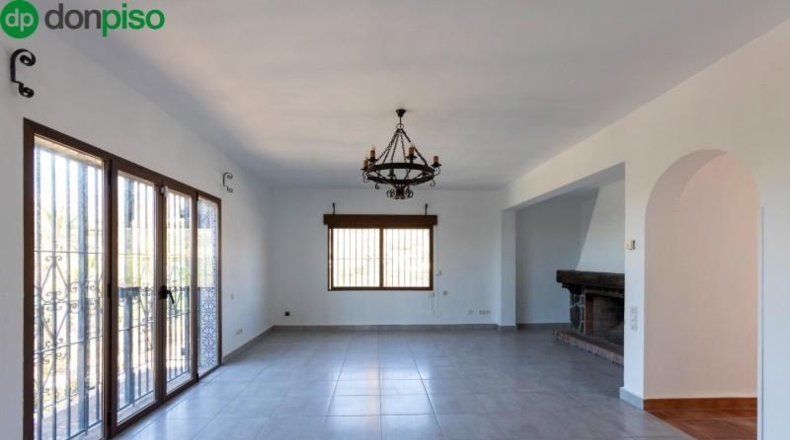 Granada - Almuñécar - 1048m2