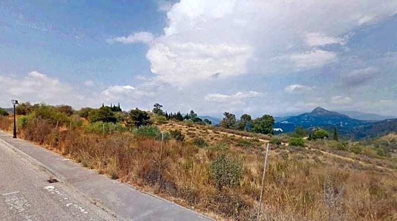 Málaga - Estepona - 14986m2