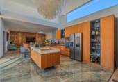 Chalet independiente con terreno en venta en la España, Benijófar, ref: TR369826 foto