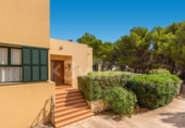 Xalet independent amb terreny en venda a la España, Ciutadella de Menorca, ref.: TR202943 foto