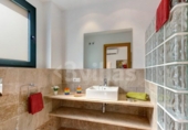 Xalet independent amb terreny en venda a la España, Ciutadella de Menorca, ref.: TR202943 foto