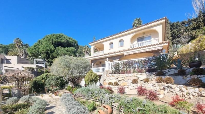 Gerona - Blanes - 966m2