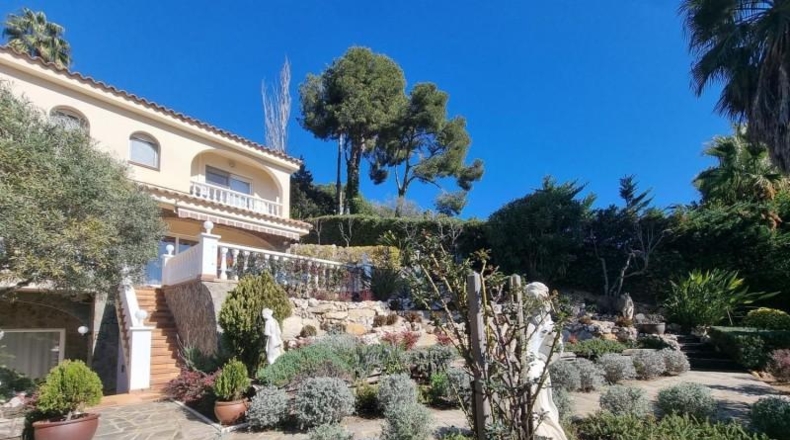 Gerona - Blanes - 966m2