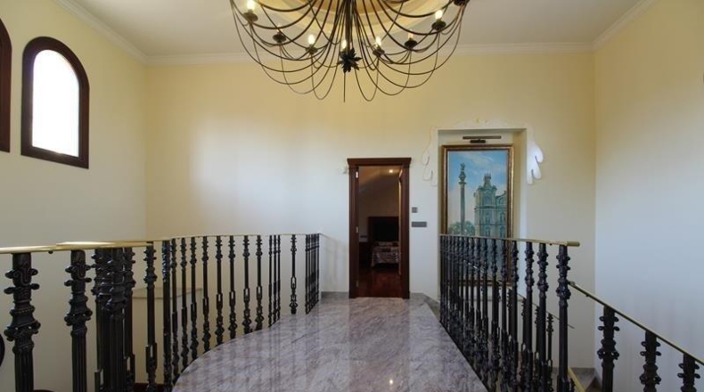 Alicante - Orihuela - 1200m2