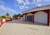 Xalet independent amb terreny en venda a la España, Adeje, ref.: TR136812 foto