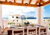 Отдельно стоящий дом с участком на продажу в городе Ciutadella de Menorca Фото