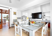 Отдельно стоящий дом с участком на продажу в городе Ciutadella de Menorca Фото