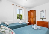 Отдельно стоящий дом с участком на продажу в городе Ciutadella de Menorca Фото