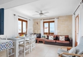 Отдельно стоящий дом с участком на продажу в городе Ciutadella de Menorca Фото
