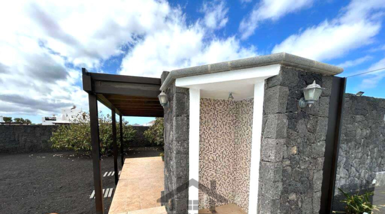Las Palmas - Tías - 2200m2