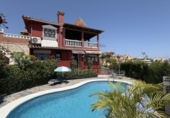 Detached villa with land for sale on España, Marbella, ref: TR349979 photo