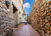 Chalet independiente con terreno en venta en la España, Begur, ref: TR232454 foto