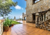 Chalet independiente con terreno en venta en la España, Begur, ref: TR232454 foto