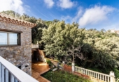 Chalet independiente con terreno en venta en la España, Begur, ref: TR232454 foto